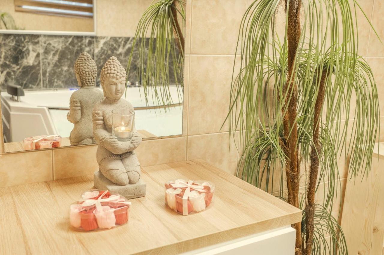 Wellness Studio! Finnish Sauna, Whirlpool, Gym & More! Prag Exterior foto