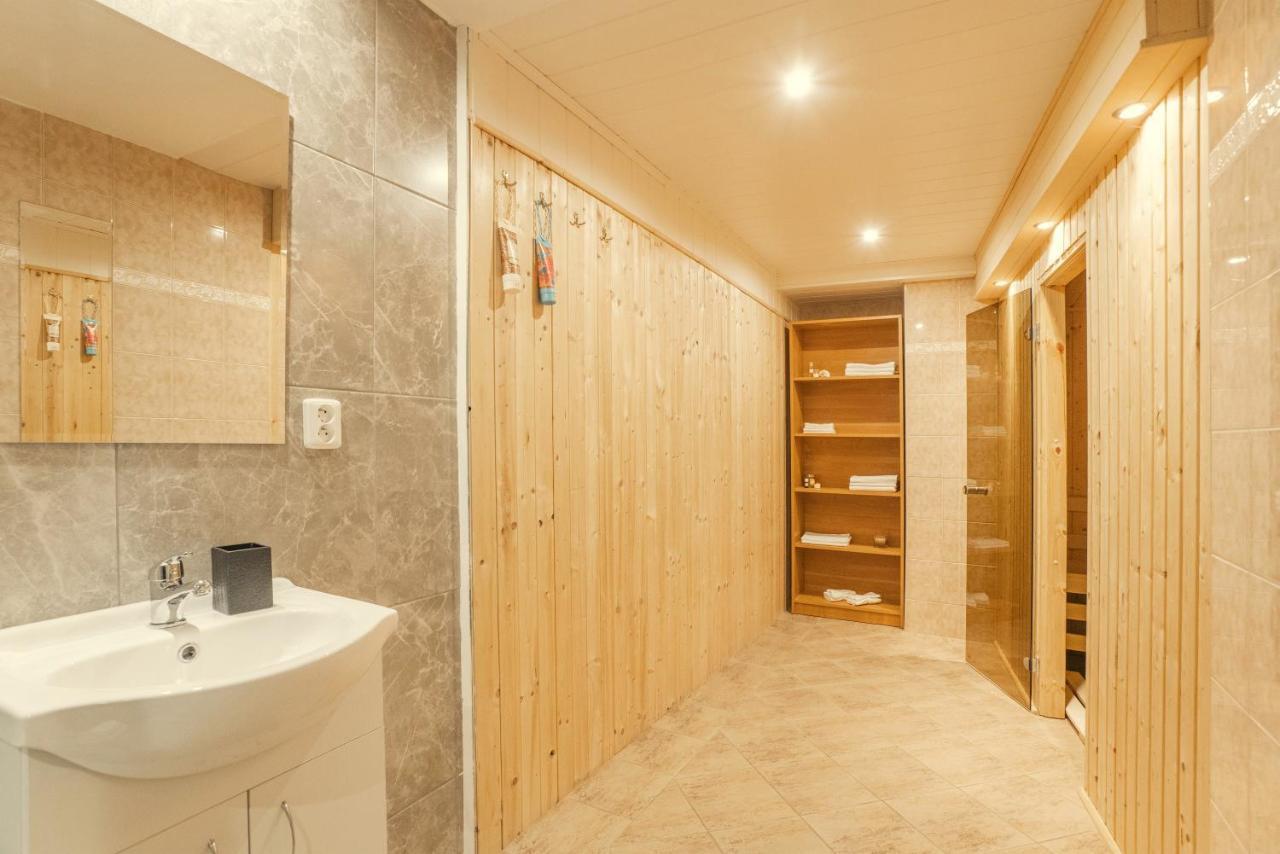 Wellness Studio! Finnish Sauna, Whirlpool, Gym & More! Prag Exterior foto